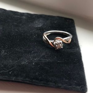 Promise ring size 5.5